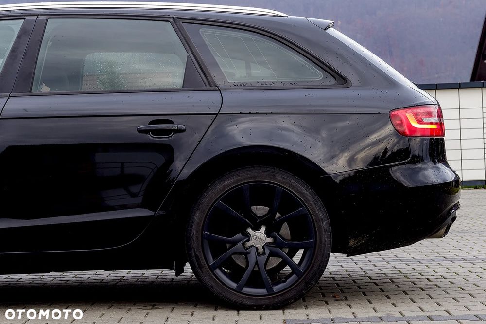 Audi A4 Avant 2.0 TDI Quattro - 7