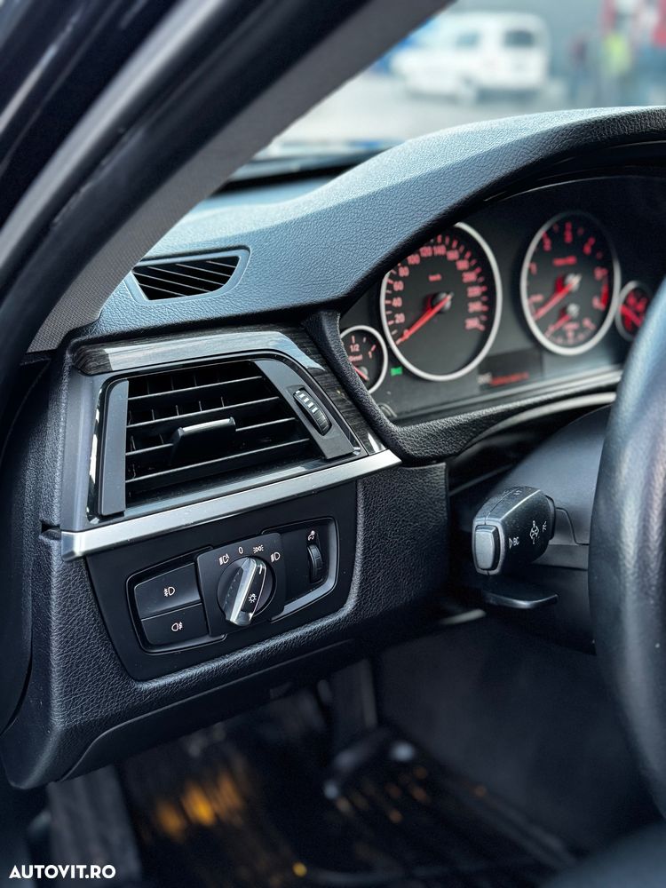 BMW Seria 3 320d Luxury Line - 11