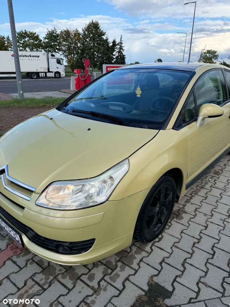 Citroen C4 2005 photo 3