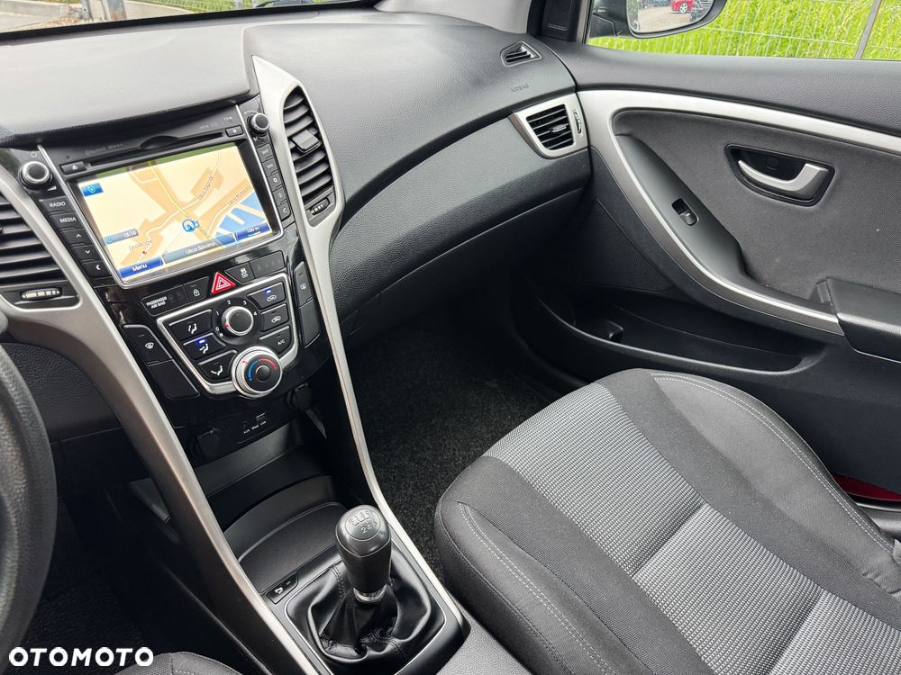 Hyundai i30 - 29