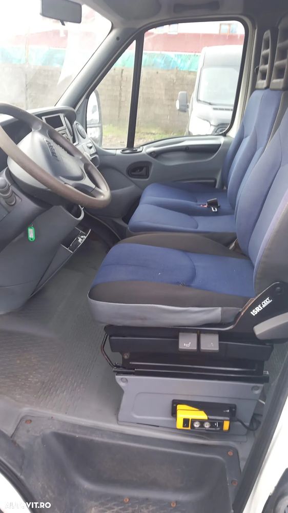 Iveco DAILY 35C12 7 LOCURI BASCULABIL - 10
