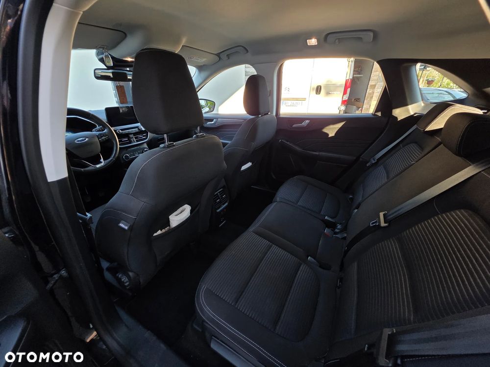 Ford Kuga 1.5 EcoBoost FWD Titanium - 11
