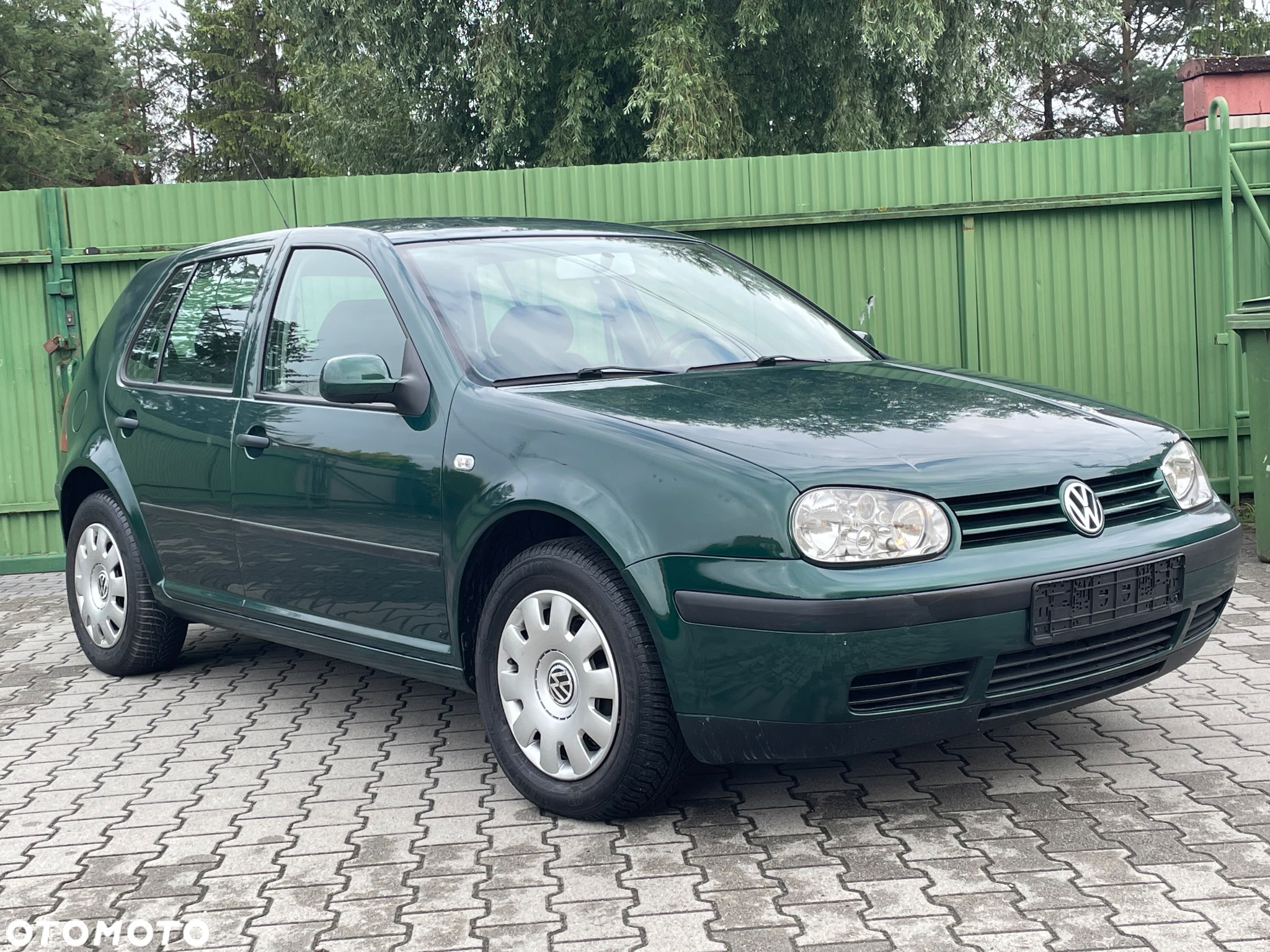 Volkswagen Golf - 3