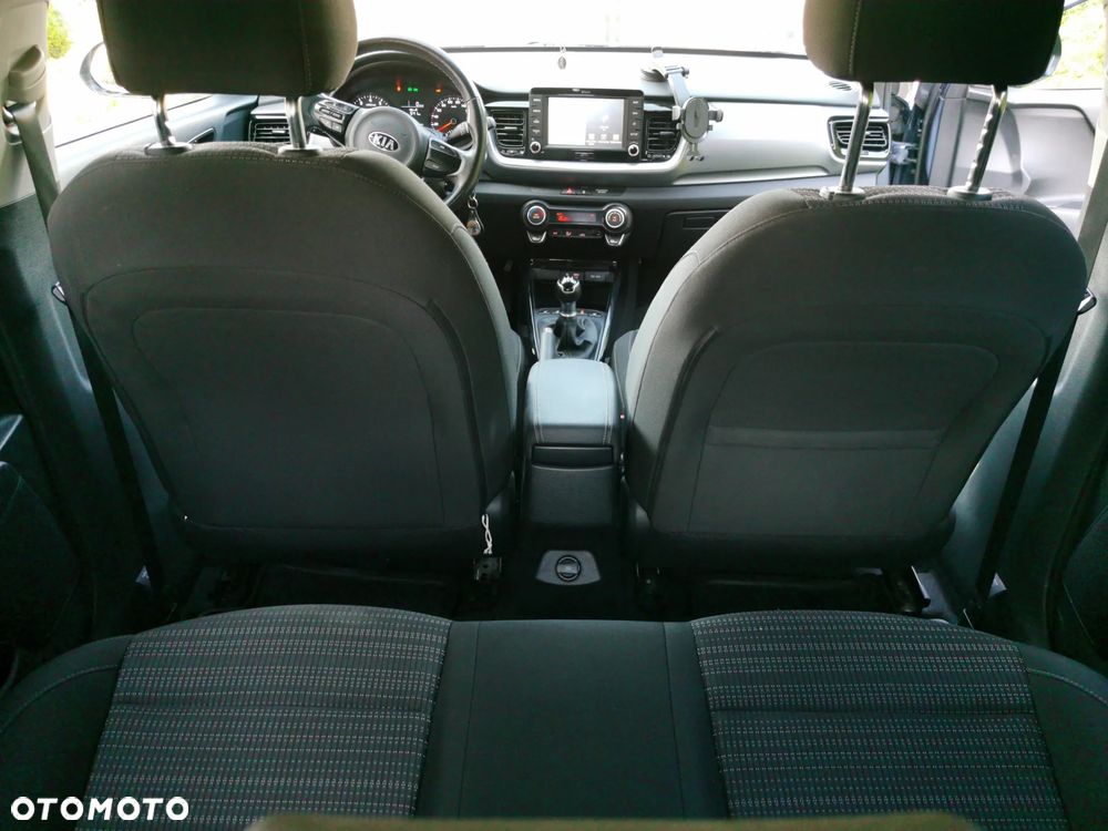Kia Stonic - 5