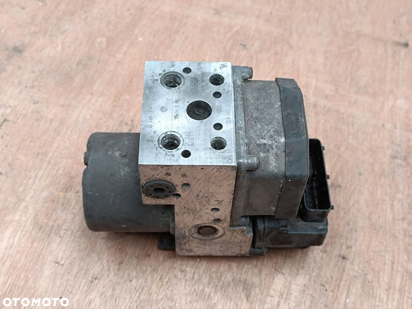 Pompa ABS VW T4 Transporter 2.5 TDI 7D0 614 111 B 0273004211 - 2