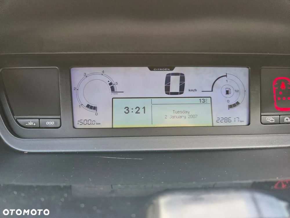 Citroën C4 Picasso 1.6 HDi FAP C-Chic - 11