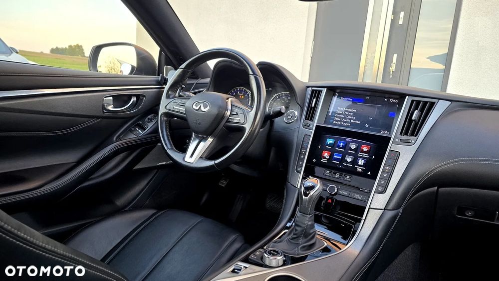 Infiniti Q60 - 25