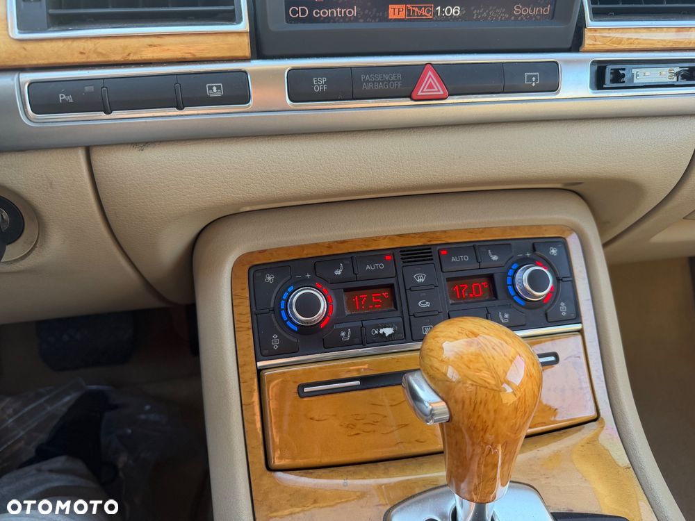 Audi A8 4.2 FSI L Quattro - 18