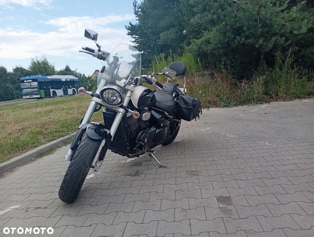 Suzuki Intruder - 4