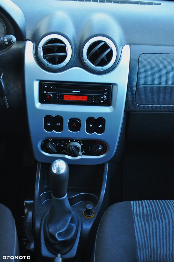 Dacia Sandero 1.2 16V - 14