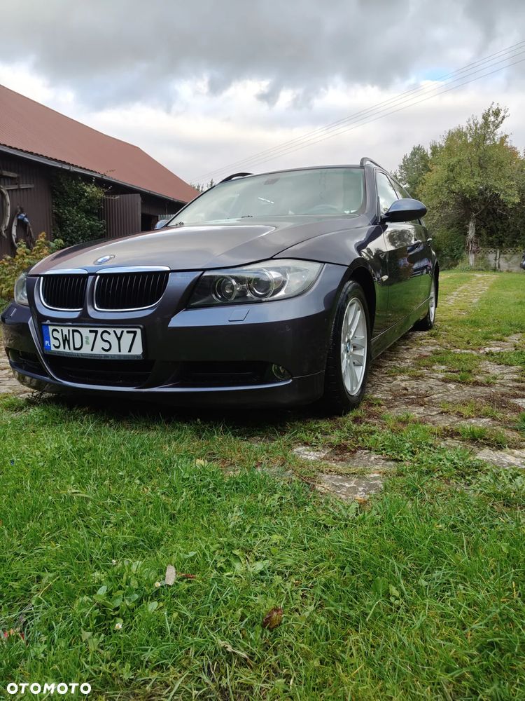 BMW Seria 3 320d - 4