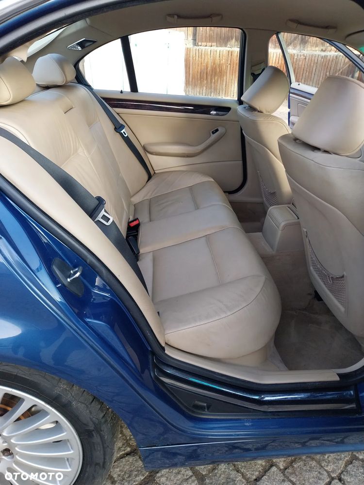 BMW Seria 3 330d - 9