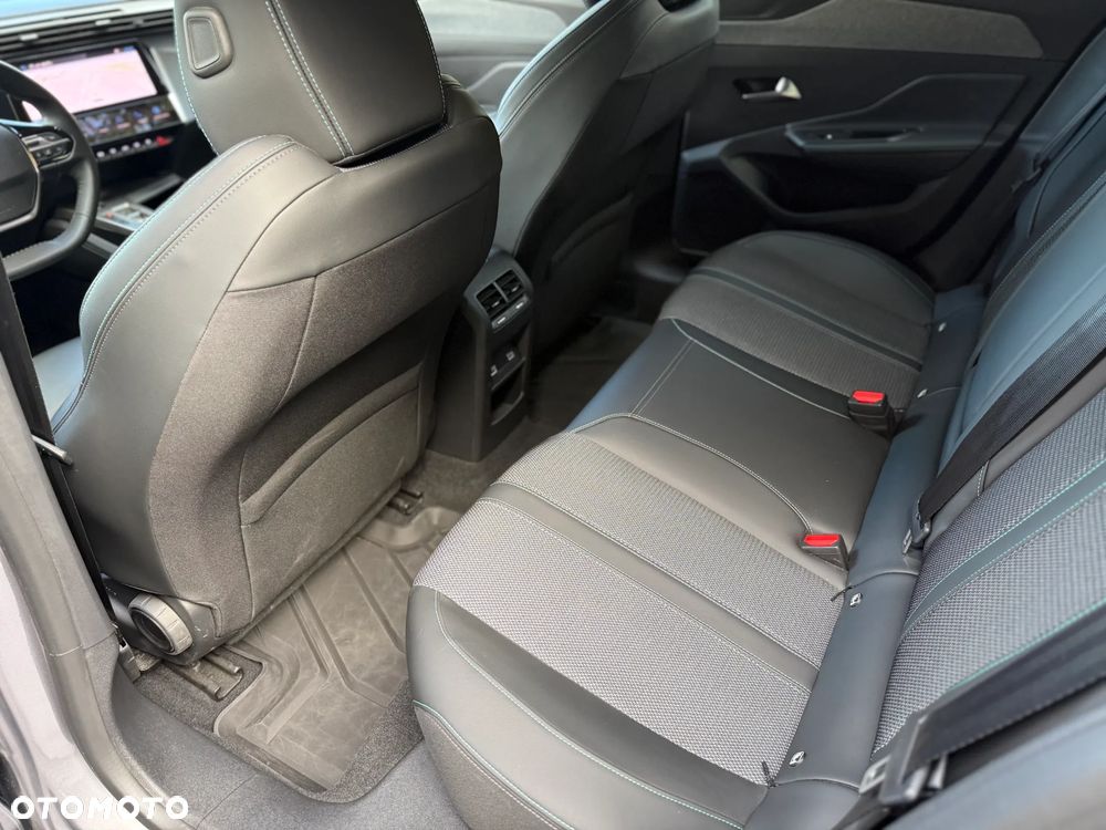 Peugeot 308 1.2 PureTech Allure Pack S&S EAT8 - 10