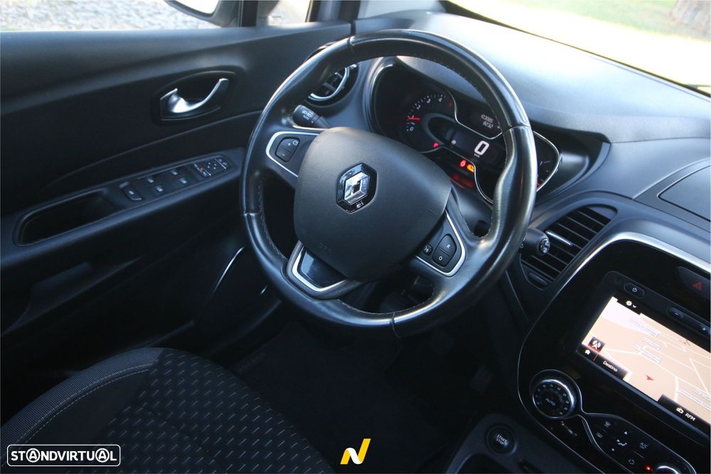 Renault Captur 1.5 dCi Exclusive - 17