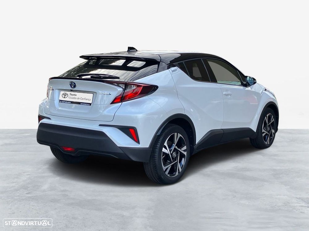 Toyota C-HR 1.8 Hybrid Square Collection — fotografia 13