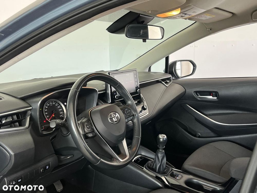 Toyota Corolla 1.5 Comfort - 16