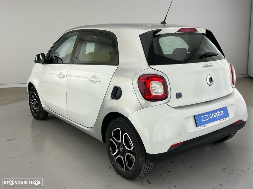 Smart ForFour EQ - 22