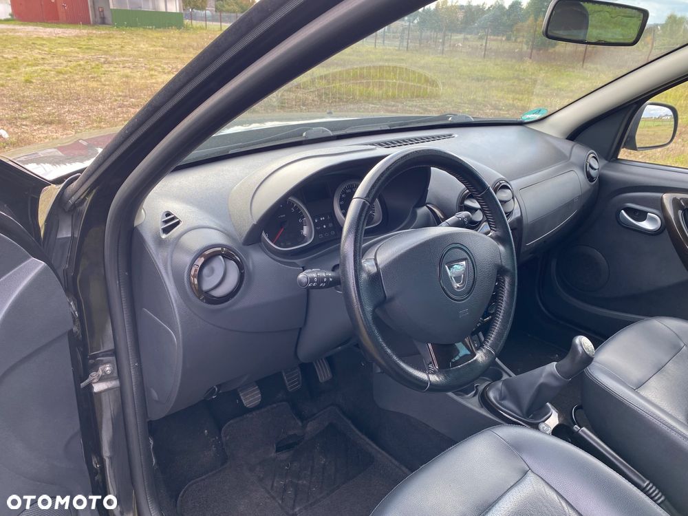 Dacia Duster 1.6 Laureate - 24
