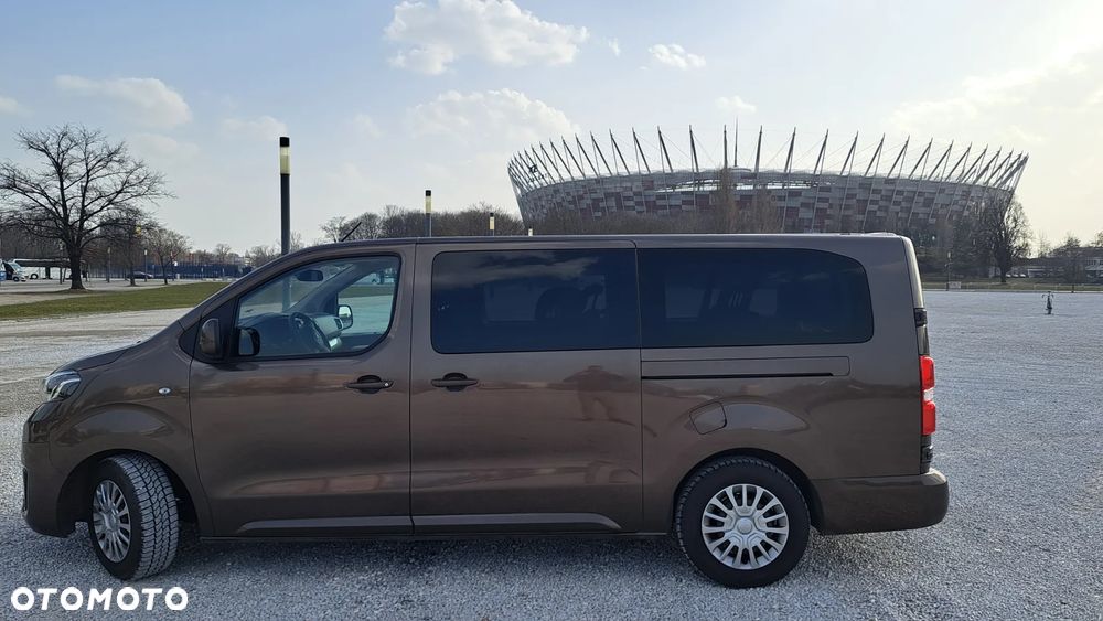 Toyota ProAce 2,0-l-D-4D L1 (8-Si.) Verso Family Comfort - 5