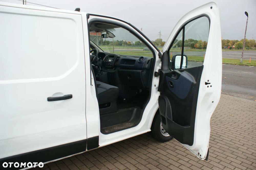 Opel Vivaro - 22