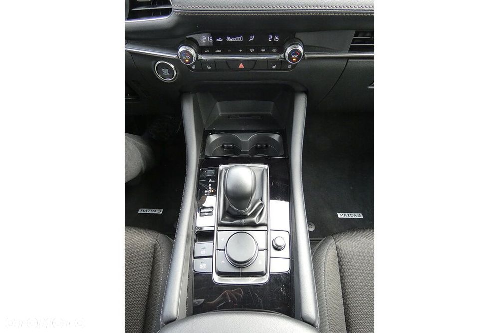Mazda 3 2.0 mHEV Exclusive-Line - 9
