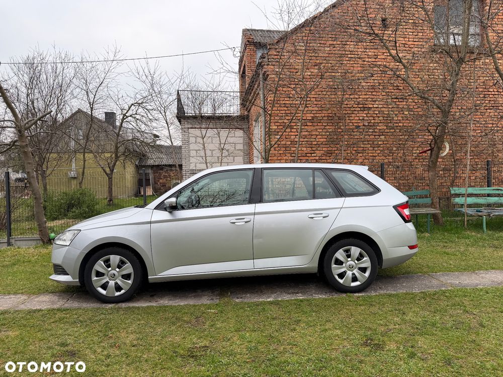 Skoda Fabia 1.0 Ambition - 4