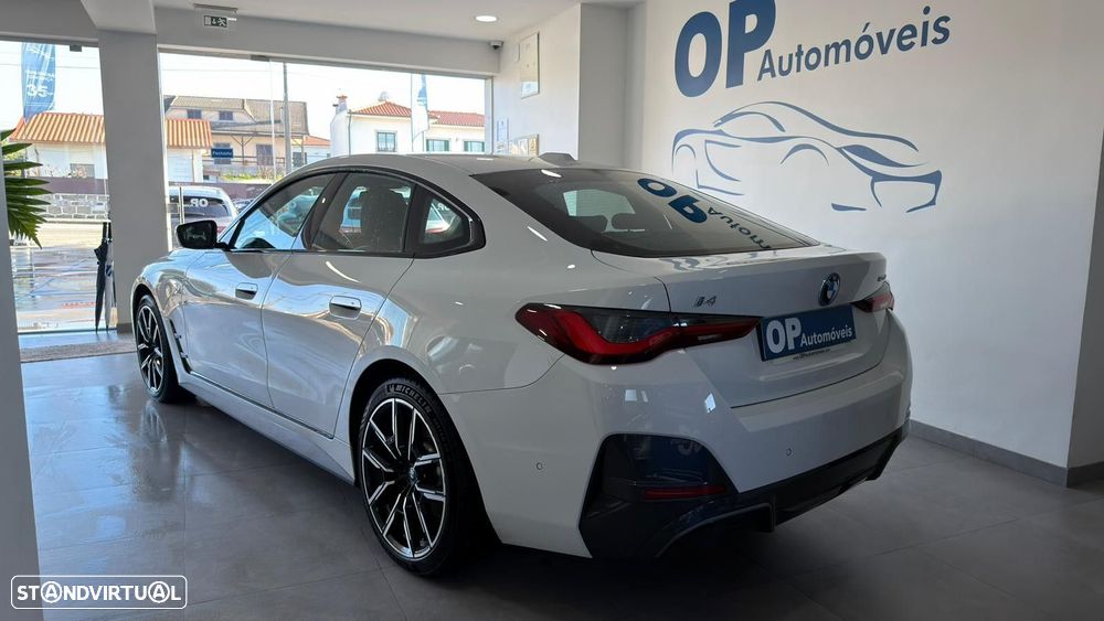 BMW i4 eDrive40 Pack Desportivo M - 3
