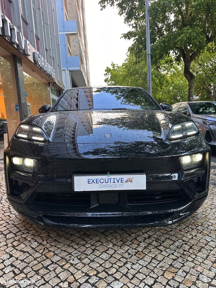 Porsche Macan Electric Turbo - 3