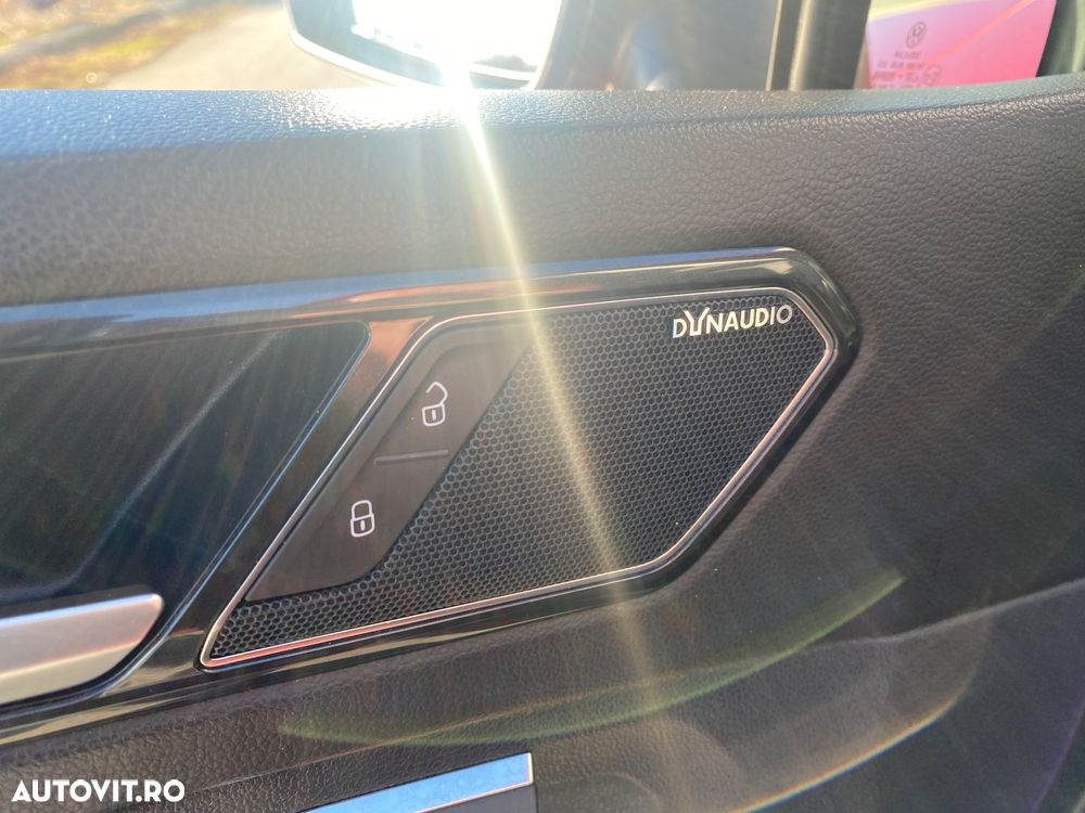 Volkswagen Tiguan 2.0 TDI 4Mot DSG Highline - 9