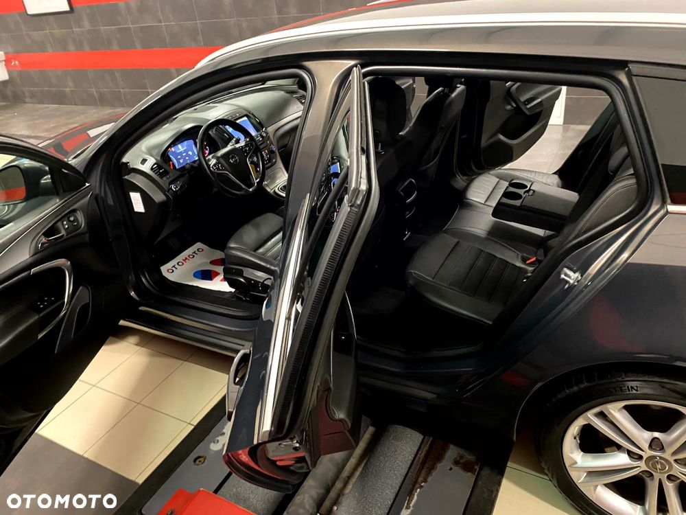 Opel Insignia 1.6 T Cosmo S&S - 18