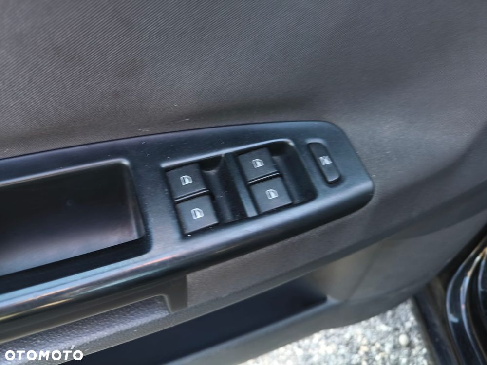 Volkswagen Polo - 18