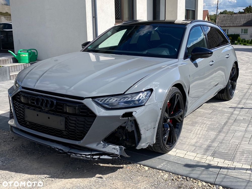 Audi RS6 Avant - 6