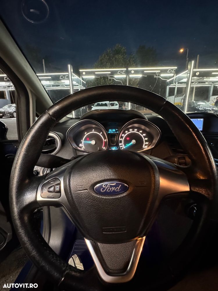 Ford Fiesta - 7