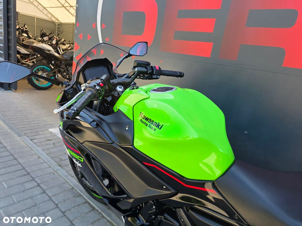 Kawasaki Ninja - 10