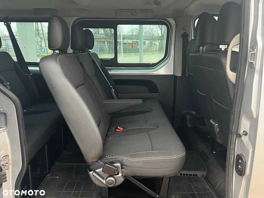 Opel Vivaro L2H1 2,9t Edition - 12
