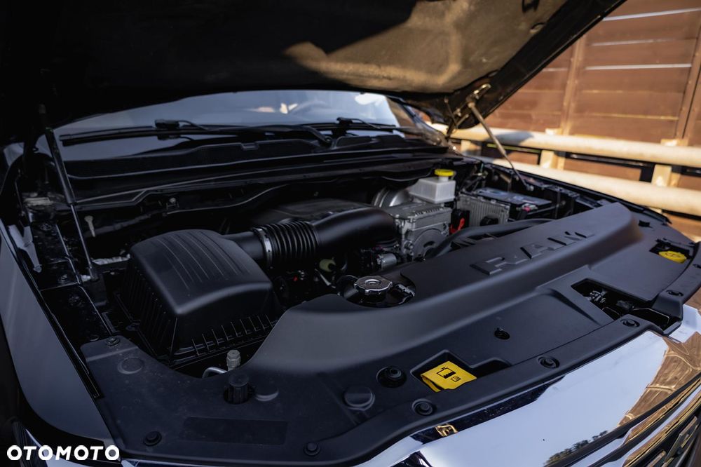 RAM 1500 5.7 Crew Cab Longhorn - 30