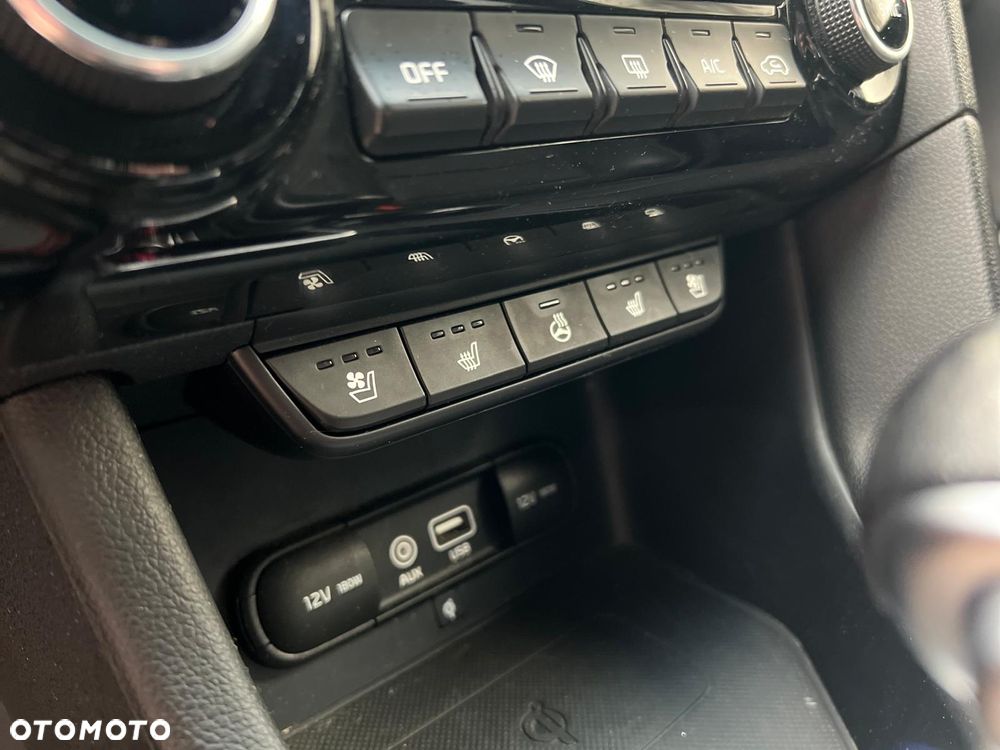 Kia Sportage 1.6 T-GDI AWD DCT GT LINE - 16