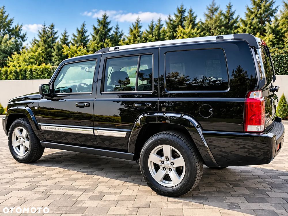 Jeep Commander - 3