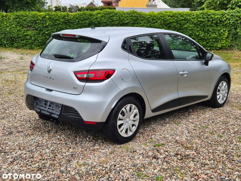 Renault Clio 1.5 dCi 75 Expression - 18