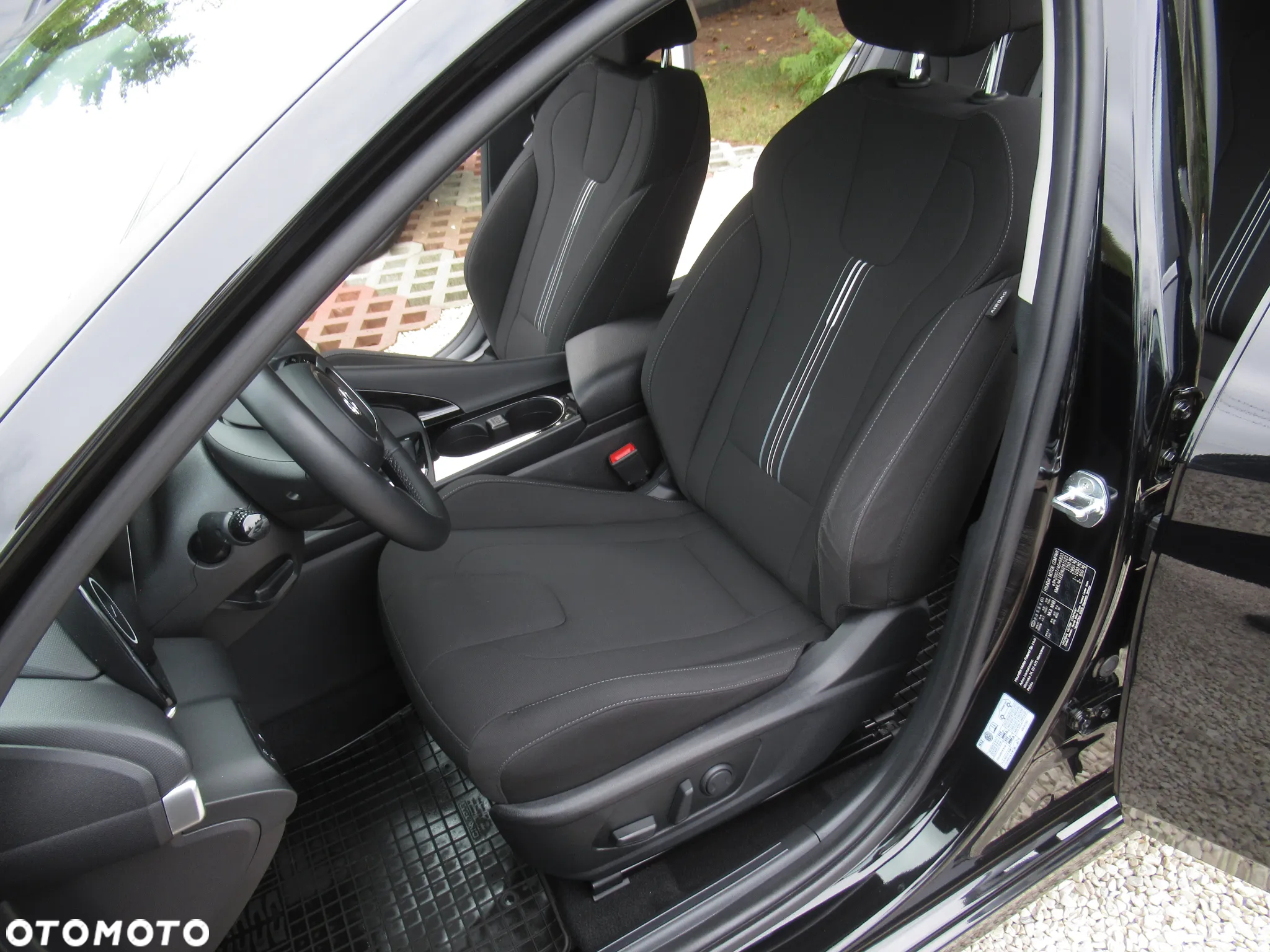 Hyundai Elantra 1.6 Executive CVT - 6