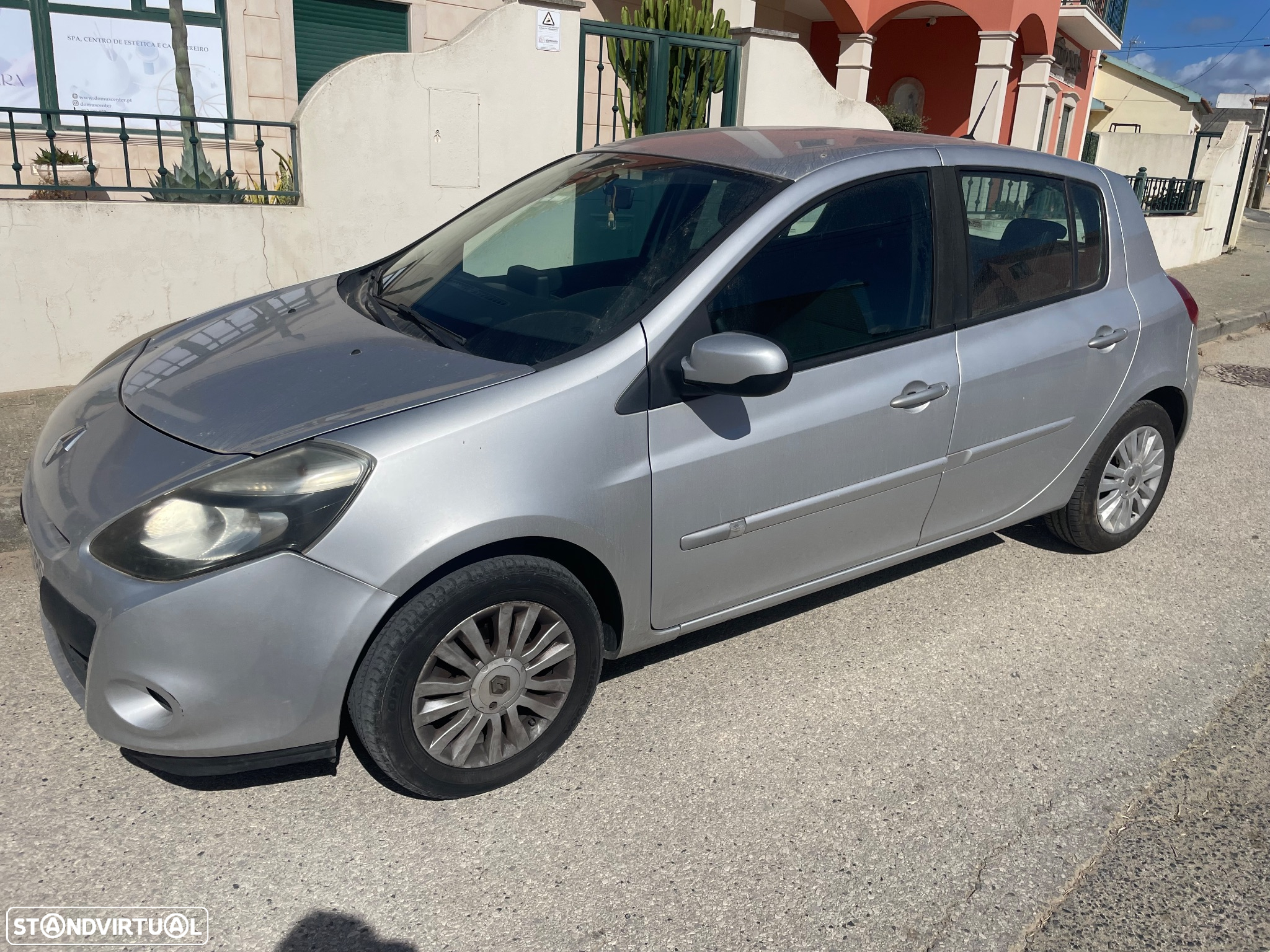 Renault Clio 1.5 dCi Confort - 2