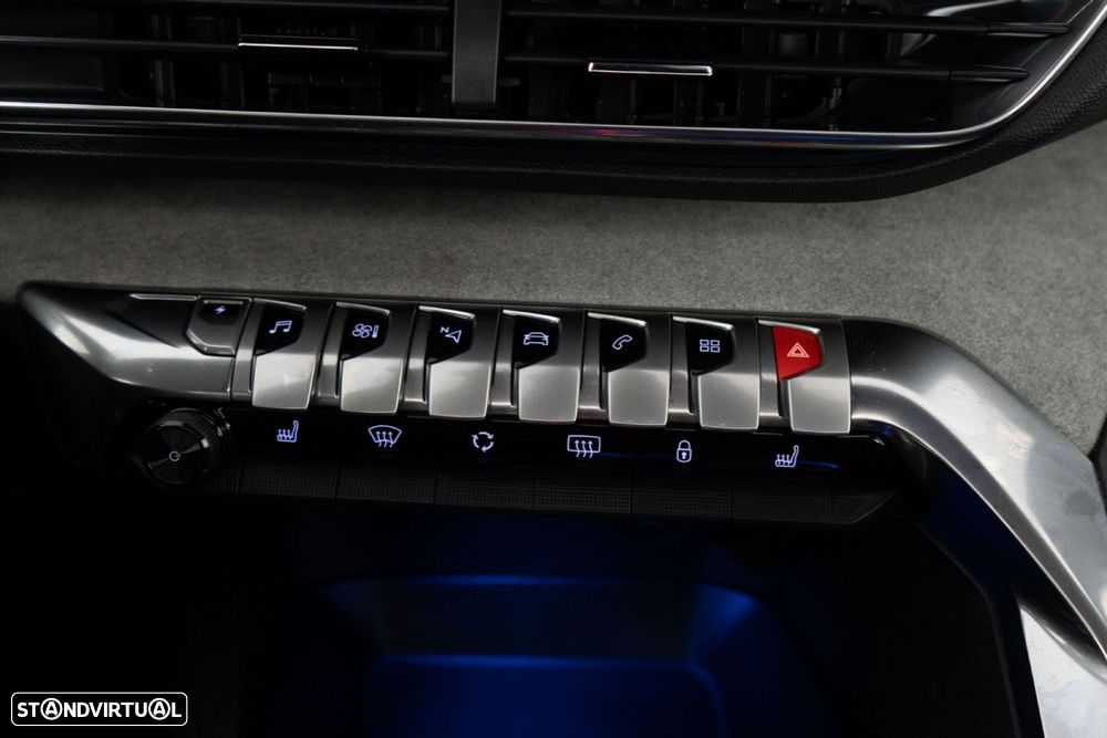 Peugeot 3008 1.6 Hybrid GT e-EAT8 - 28