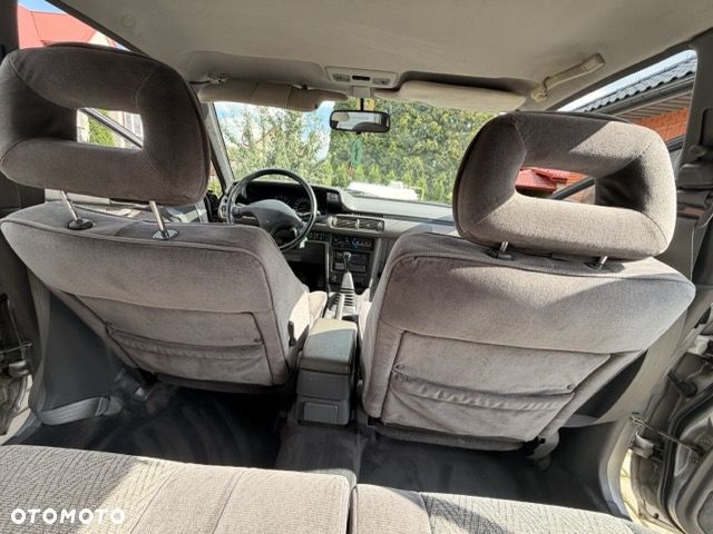 Toyota Camry - 14