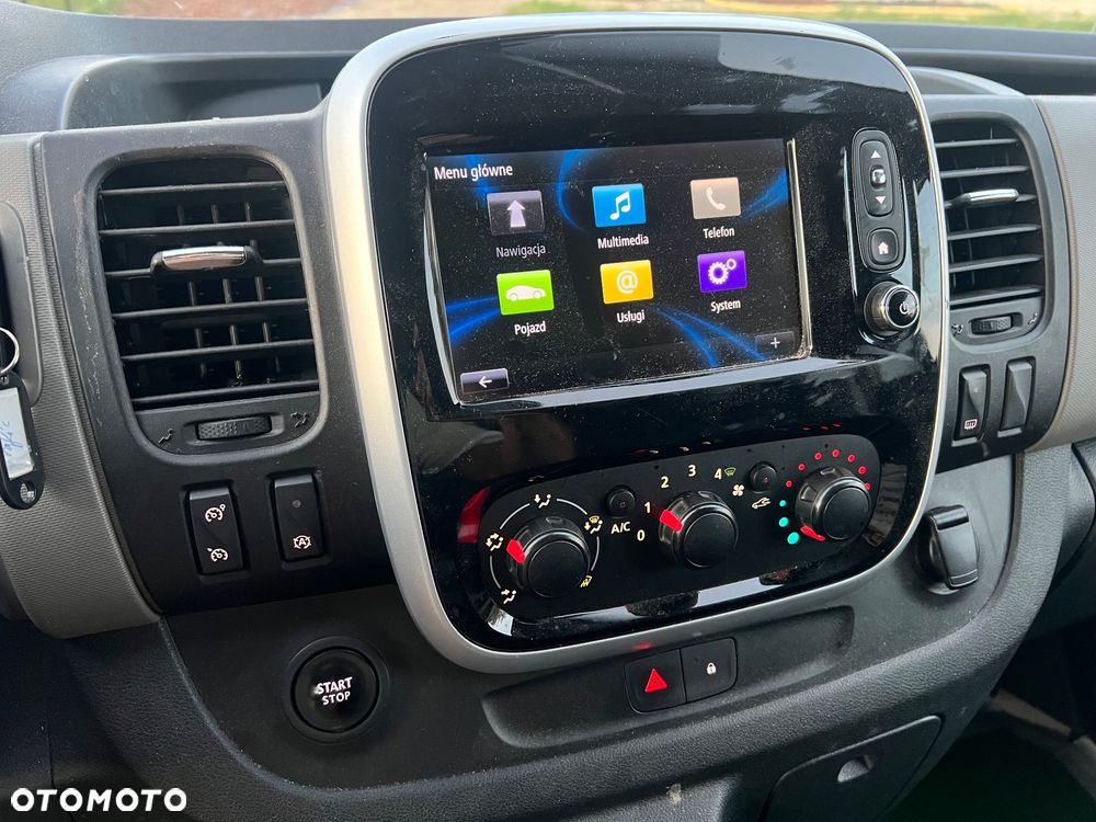 Renault Trafic - 23