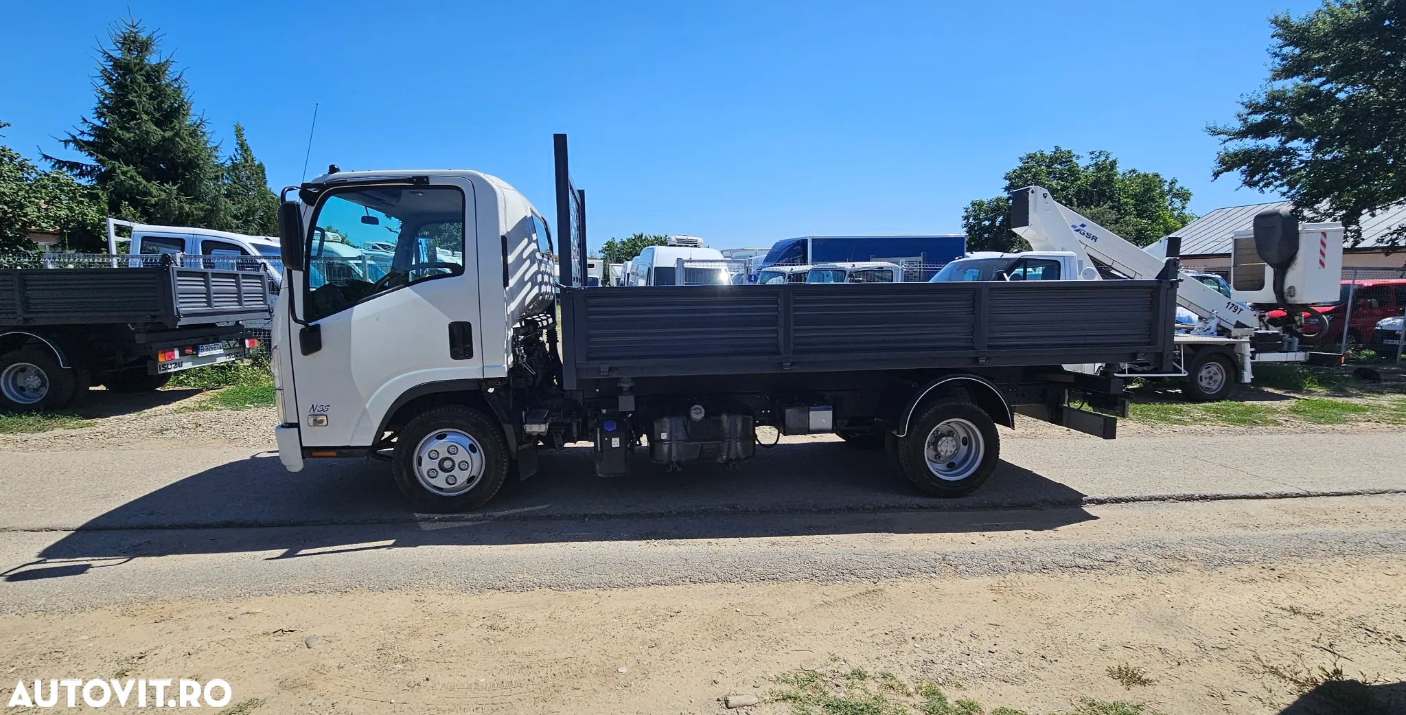 Isuzu Basculabila - 9