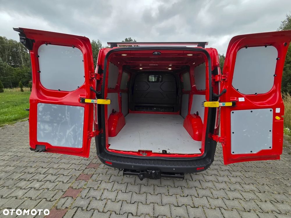 Ford Transit - 24