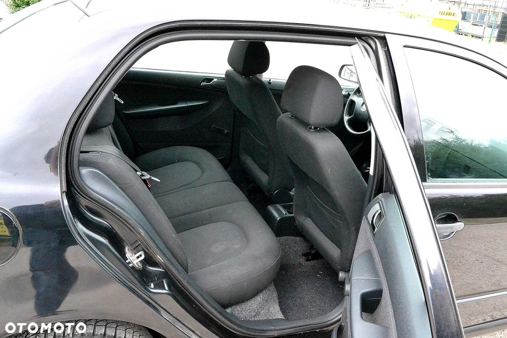 Skoda Octavia - 8