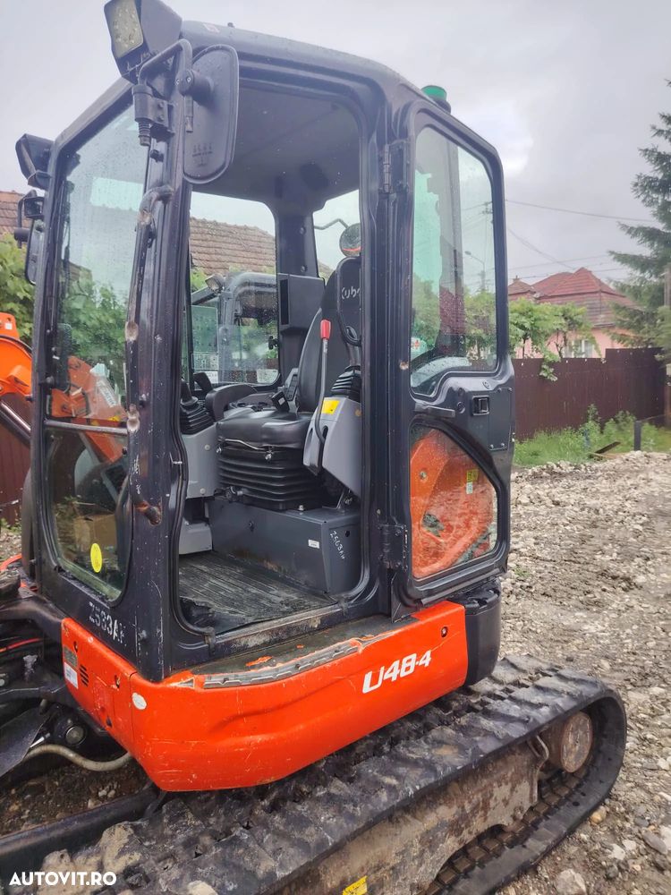 Kubota U48 - 9