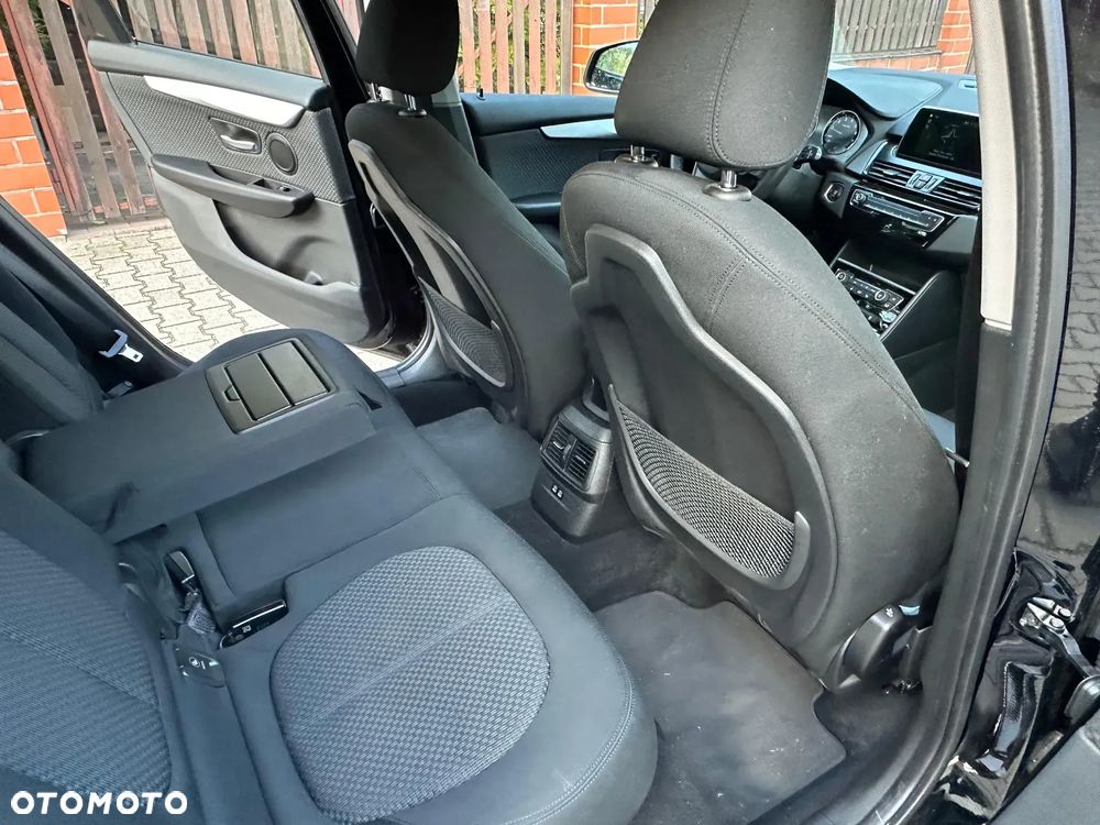 BMW Seria 2 218i Advantage - 21