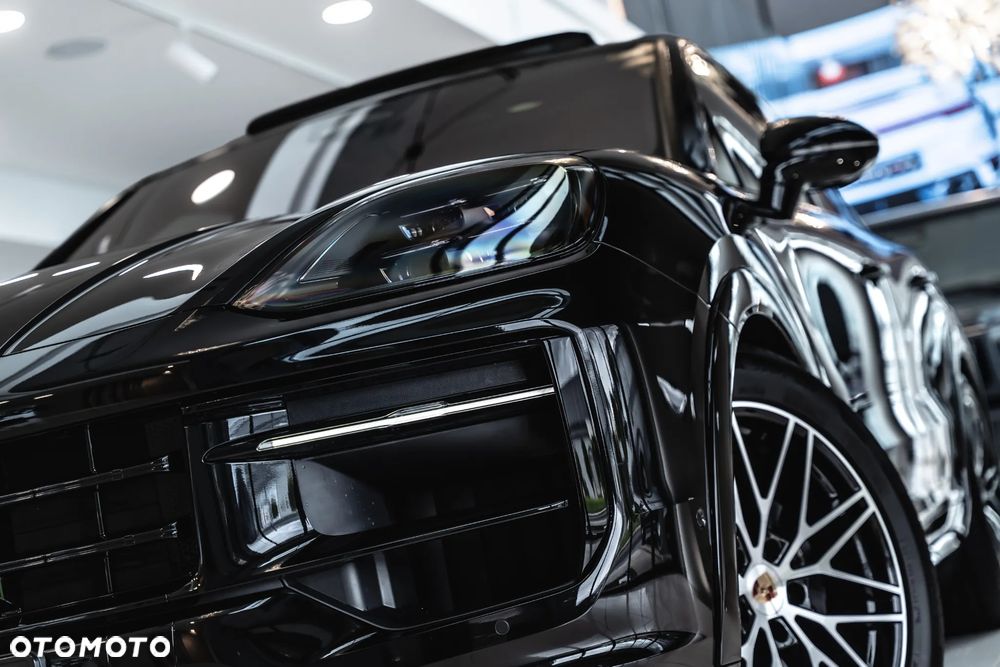 Porsche Cayenne Black Edition - 3
